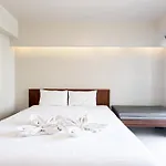 A Room Bangkok Sathorn